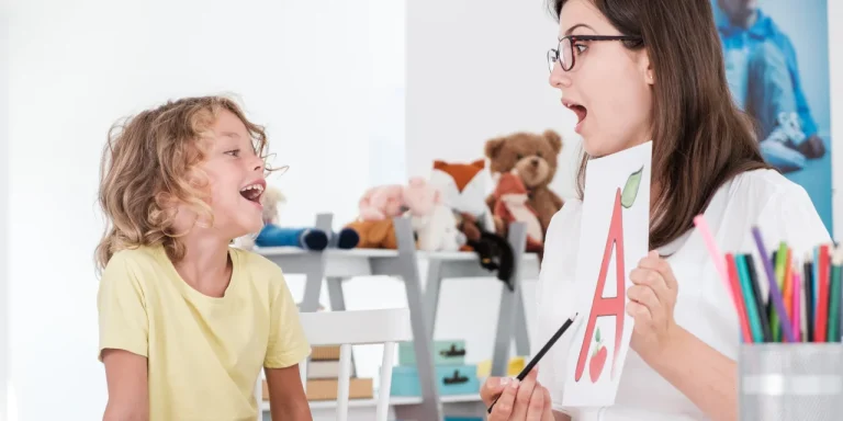 Terapia_da_Fala_Acabaram_aulas__dificuldades_mantem-se